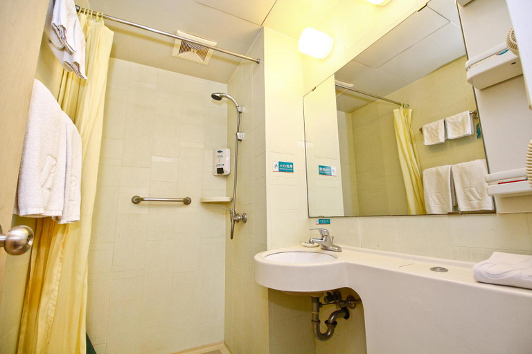 Bathroom, Metropolo Xi'an Bell Tower Dachaishi Subway Station Hotel, Xi'an