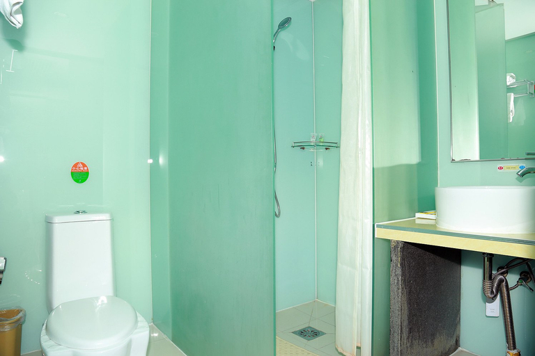 Bathroom, James Joyce Coffetel (MSD Store, Third Avenue, Tianjin Binhai Development Zone), Tianjin