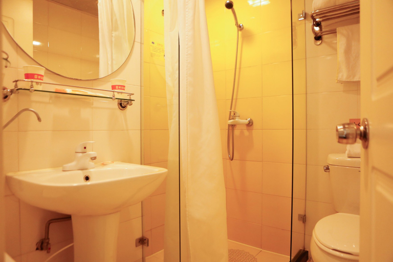 Bathroom 3, Home Inn Neo Taicang Shanghai East Road, Suzhou
