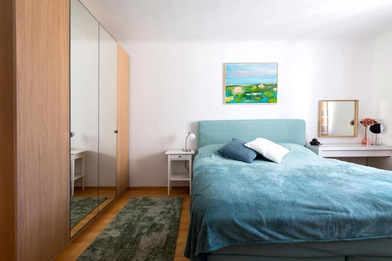 Others 2, Apartment Rudolfspark Check in 15h to 22h Only, Wien