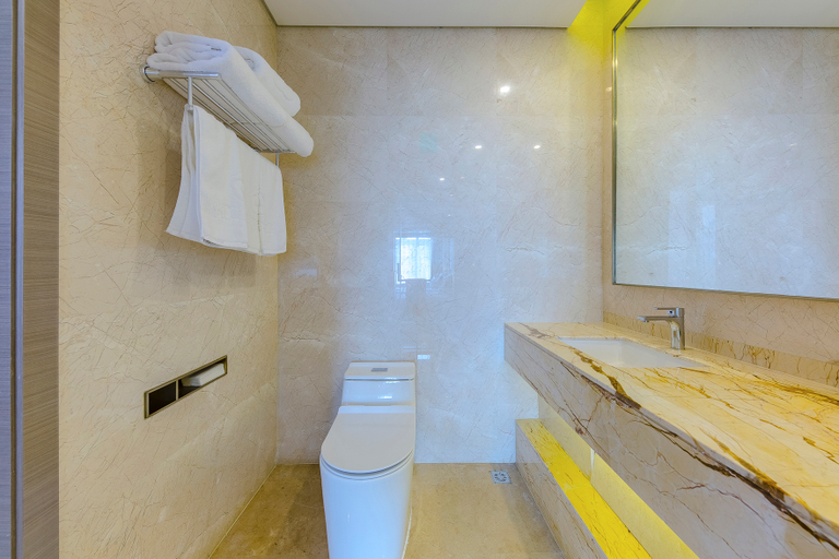 Bathroom 3, Zhongyue International Hotel, Binzhou