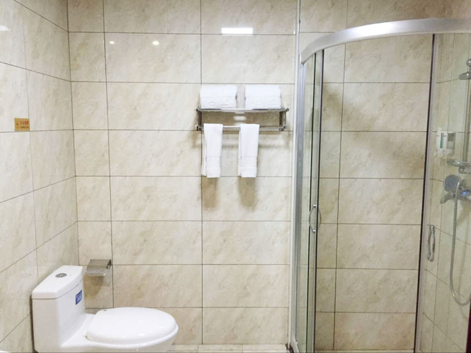 Bathroom 3, HengYangYi’nian Yuexiang Hotel, Hengyang
