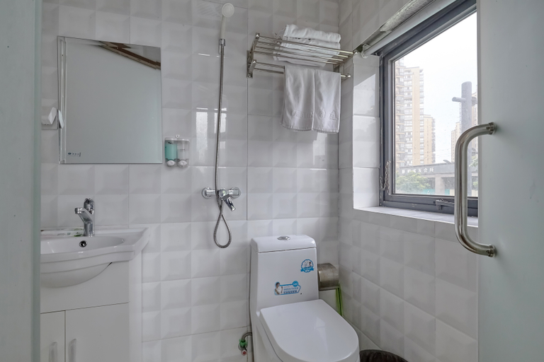Bathroom 3, Tangting Hotel (Hangzhou East Railway Station West Plaza), Hangzhou