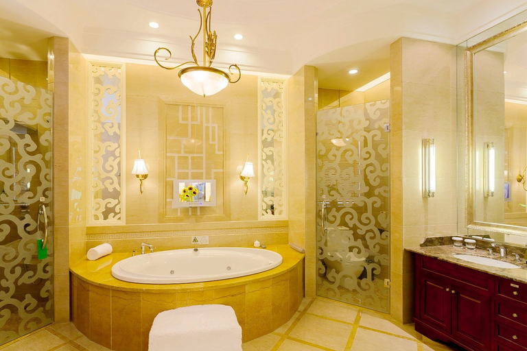 Bathroom, Zigong Tanmulin Hotel, Zigong