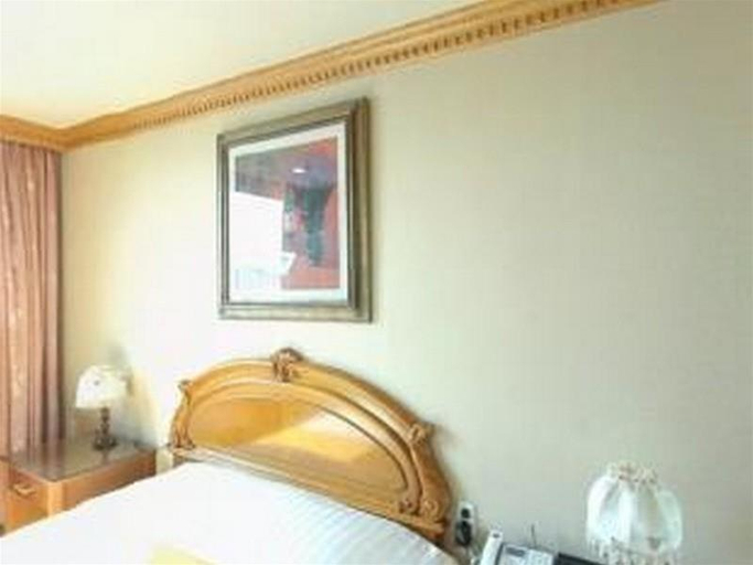 Bedroom 4, Mokpo Shinan Beach Hotel, Muan