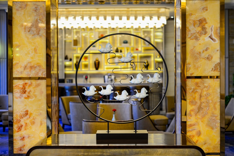 Others 3, Grand New Century Hotel, Yichun