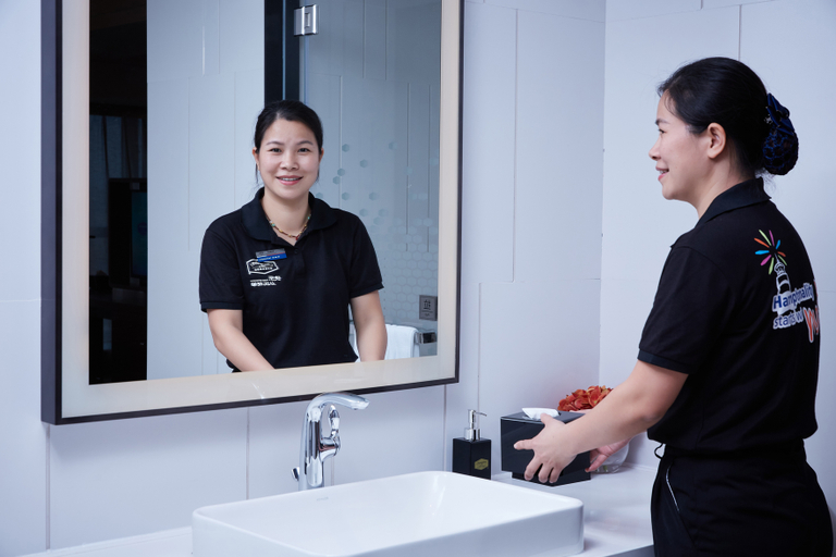 Bathroom, Hampton by Hilton Chaozhou Fortune Center, Chaozhou