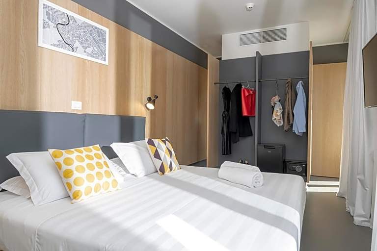 Bedroom 4, Camplus Hotel Roma Centro, Rome