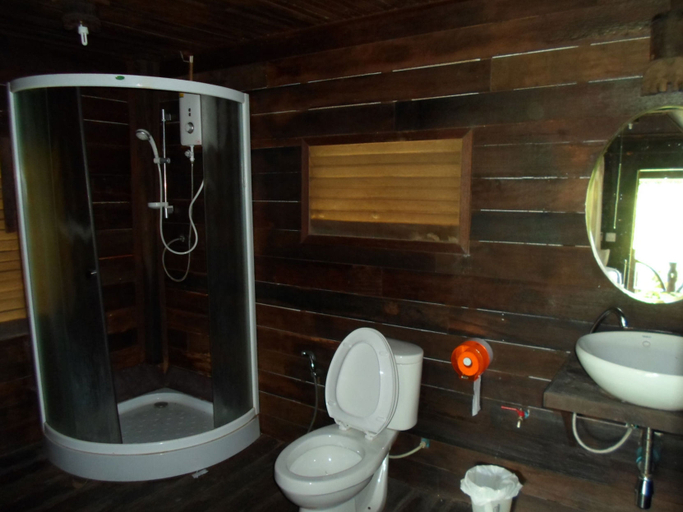 Bathroom 4, Montania Lifestyle Hotel, Phanom