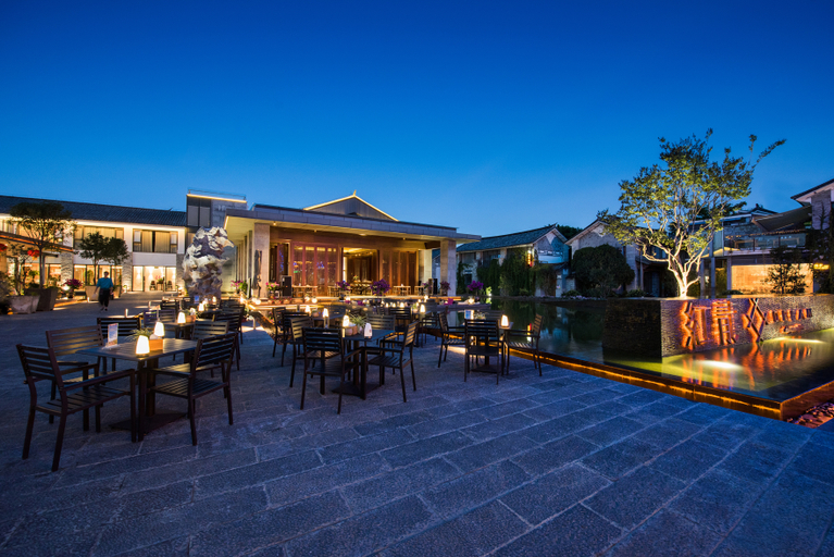 Food & Drinks 4, ホテル, Dali Bai