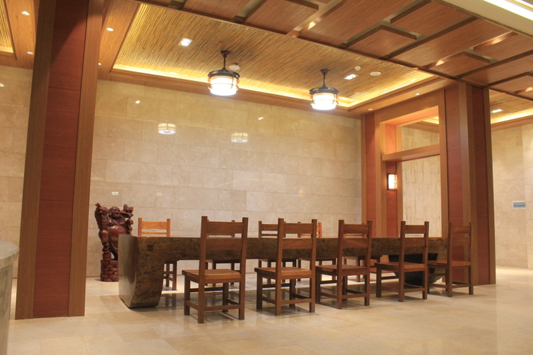 Food & Drinks, Guanhailou Holiday Hotel, Maoming