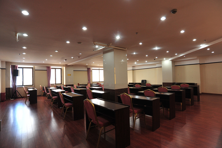 Food & Drinks 5, Landu shuntian Hotel, Baoshan