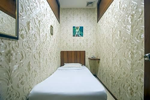 Others 2, Hotel O Rebecca's Homes, Kota Kinabalu