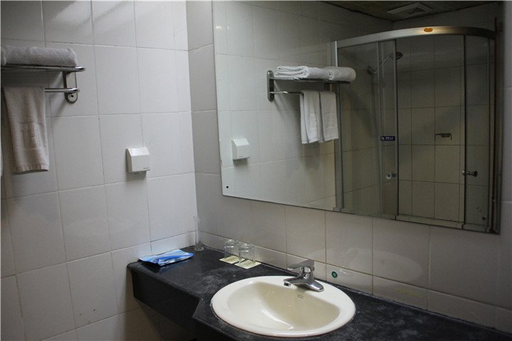 Bathroom 4, Star Sky Hotel, Yueyang