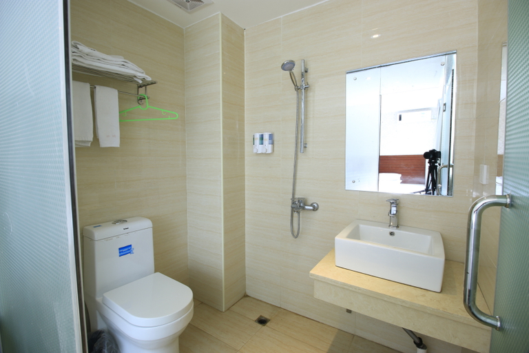 Bathroom 2, Zhuhai Pohu Hotel (Mingzhu Station), Zhuhai