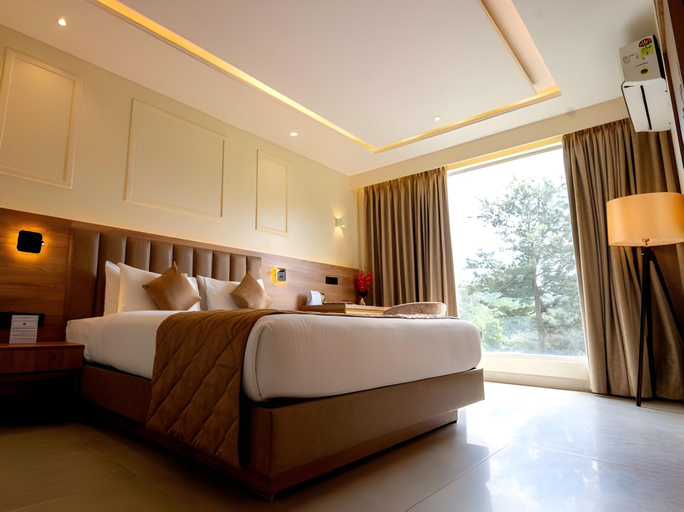Bedroom 3, TGI Star Holidays Resort Yercaud, Salem