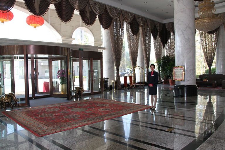 Others 5, Kunlun Hotel (8F), Ürümqi