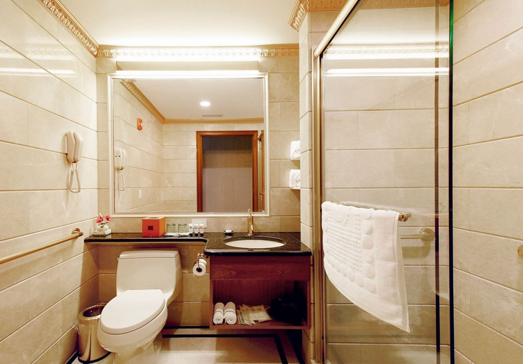 Bathroom 3, The Allen Hotel, New York