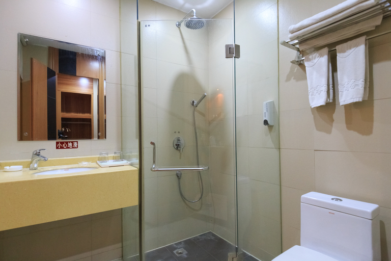 Bathroom, City Selection Hotel (Hengyang Nanhua University Store), Hengyang