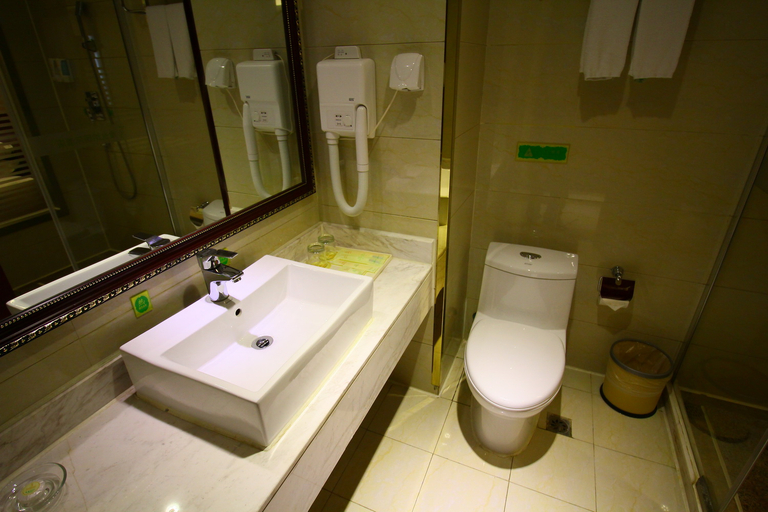 Bathroom 4, Vienna International Hotel (Changzhou Hutang), Changzhou