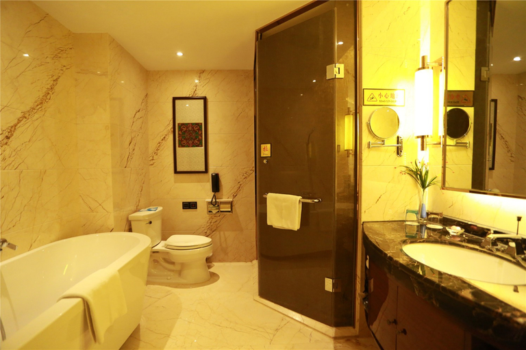 Bathroom 4, Wanxiang Hotel, Huaihua