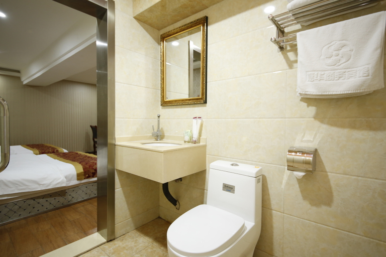 Bathroom 2, jiahua hotel, Jilin