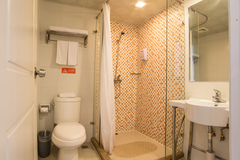 Bathroom, ホームイン ビジネスホテル(), Shaoxing