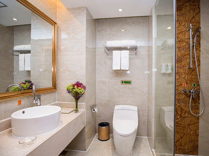 Bathroom, Vienna Hotel (Xinning Langshan), Shaoyang