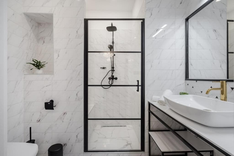 Bathroom 2, Budapest Cereja Boutique, Budapesti