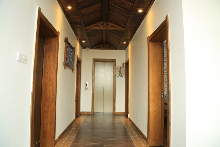 Others 5, Hotel California, Zhangjiajie