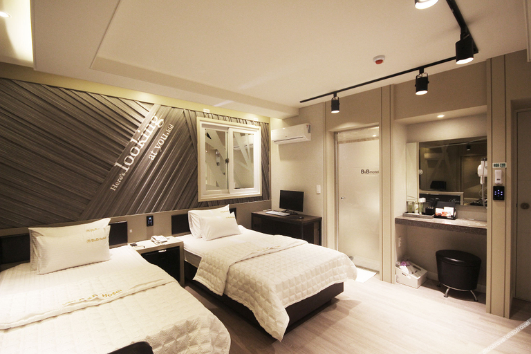 Bedroom 3, Yecheon B&B Hotel, Yecheon