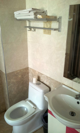 Bathroom, Xinyuan Express Hostel, Tianjin
