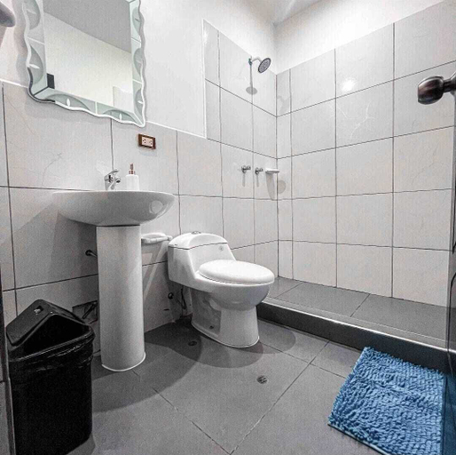 Bathroom 3, Casa Flamenco San Agustin, Cusco