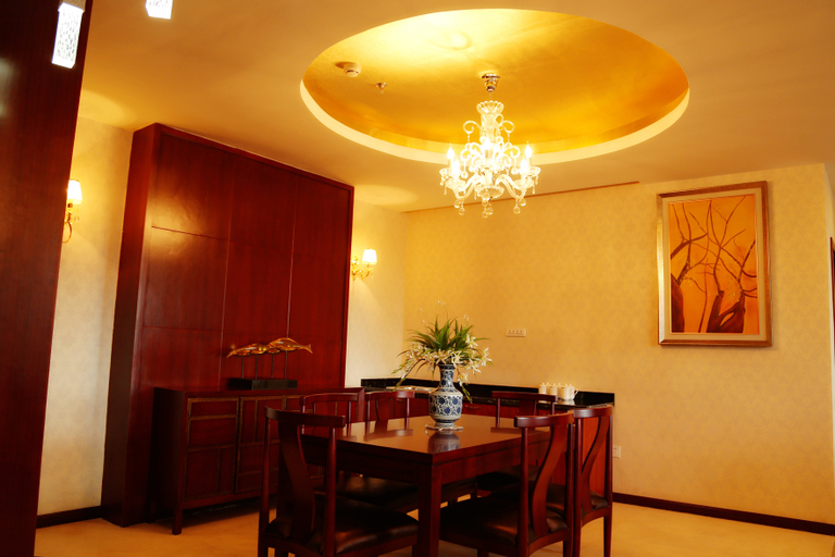 Food & Drinks, Donghe Hotel, Chuxiong Yi