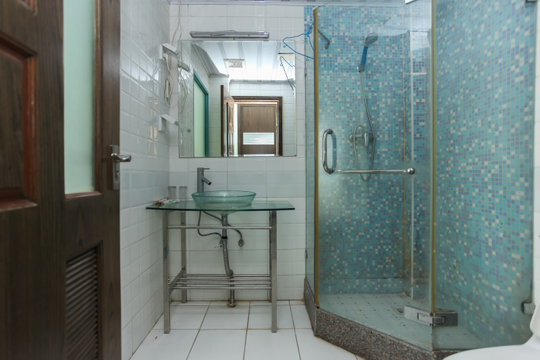 Bathroom 3, Haibin Kefang Holiday Centre Hotel, Lianyungang