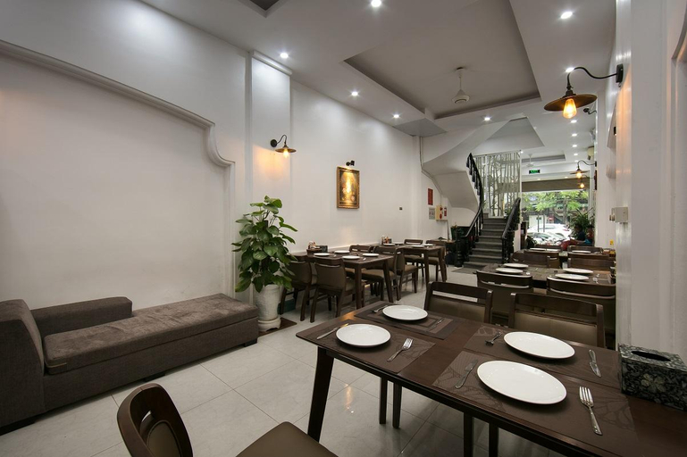Food & Drinks 5, Hanoi Train Street Hostel, Hoàn Kiếm