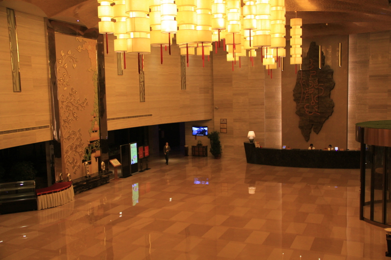 Others, Botai Linzhi Hotel, Nyingtri