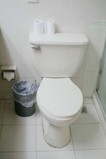 Bathroom 4, Ji Hotel Yangzhou Wenchang Xi Road, Yangzhou