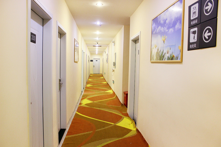 Others 4, The Hilbert Hotel, Shenzhen