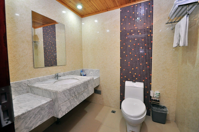 Bathroom 2, Junyi Collection Hotel (Zhoushan Kaihong Square), Zhoushan
