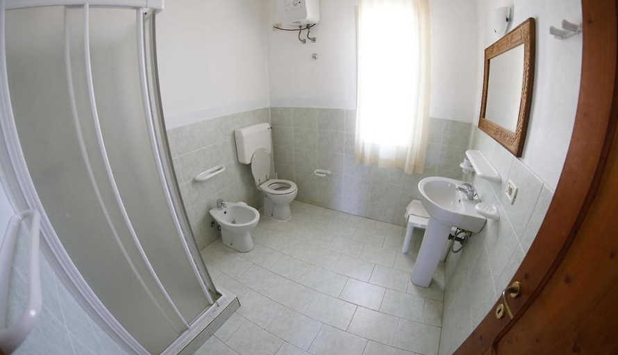 Bathroom, Estoril Boavista