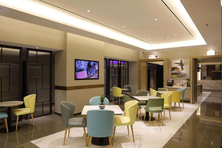 Food & Drinks 4, Zhanghe Hotel (Hohhot Railway Station Hailiang Square), Hohhot