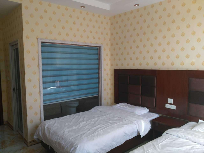 Bedroom 3, Sanmanyi Hotel, Baynnur