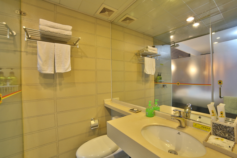 Bathroom 2, マンジュホテル(), Jinhua