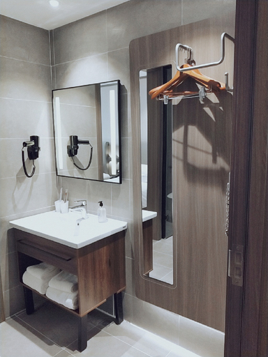 Bathroom 4, Hanting Hotel Huzhou Yishang Street, Huzhou