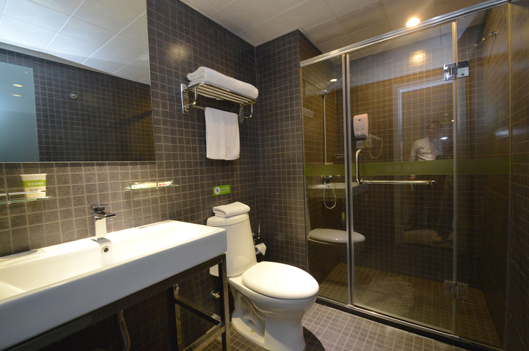 Bathroom 3, Motel Nanjing The Confucius Temple Metro Station Pingjiangfu Road, Nanjing