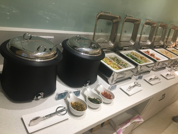 Food & Drinks 5, Hotel City Comfort (Estação Ferroviária de Anyang – Torre Wentai), Anyang