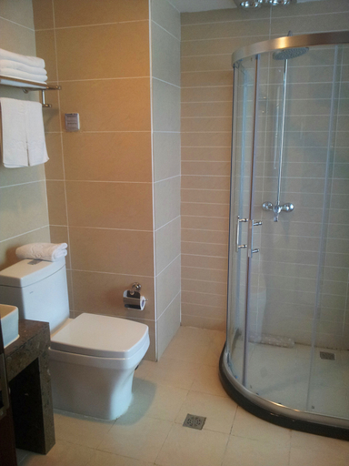 Bathroom, Royal Hotel, Xing'an