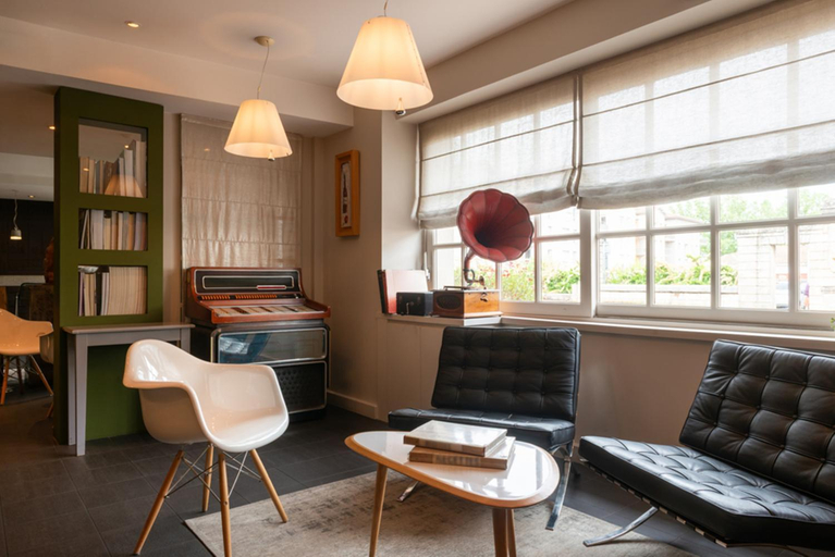 Public Area, Hotel aux Terrasses, Saône-et-Loire
