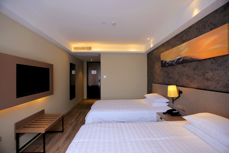 Bedroom 2, Ease Hotel Nanjing Wutang Plaza Metro Station, Nanjing